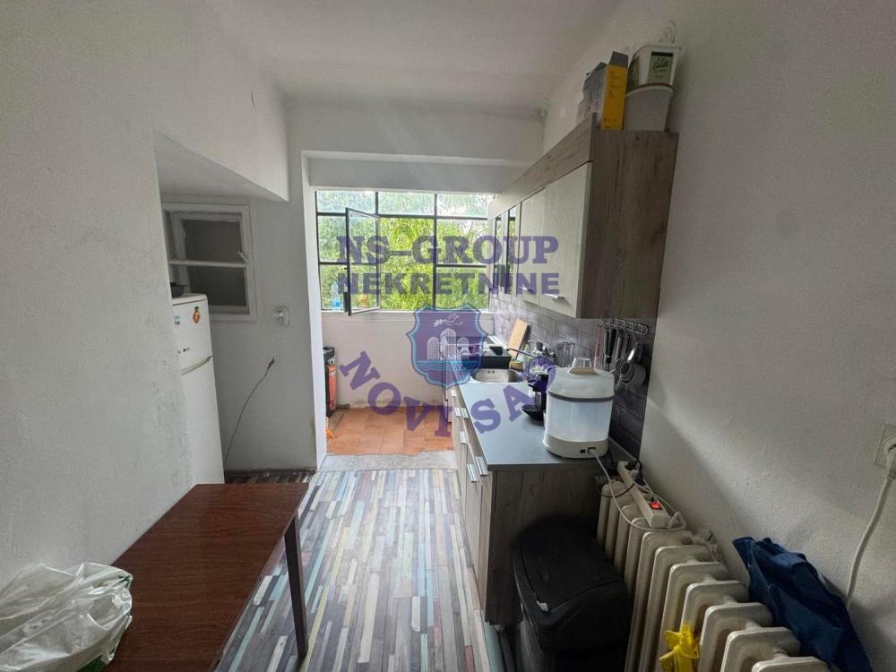 Slika 1 - Dvosoban, 48m2, Spens Novi Sad Novi Sad, sa terasom