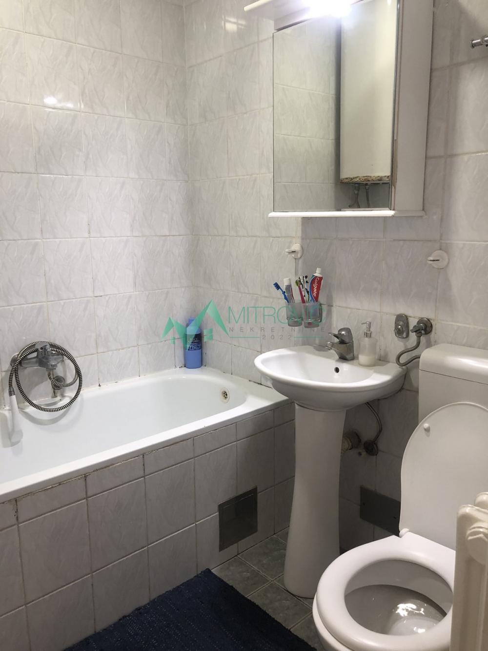 Slika 10 - FENOMENALAN ČETVOROSOBAN STAN U CENTRU NOVOG SADA- izuzetna ponuda 