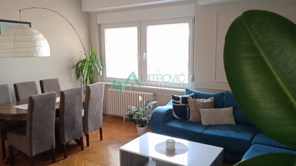 Slika 2 - FENOMENALAN ČETVOROSOBAN STAN U CENTRU NOVOG SADA- izuzetna ponuda 