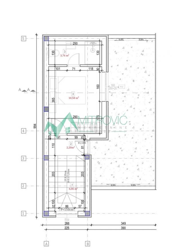 Slika 2 - Platite kvadrat po ceni od oko 1.470 eur - 115 m2 + oko 30 m2 krovna terasa + mini dvorište + dva parkinga. 
