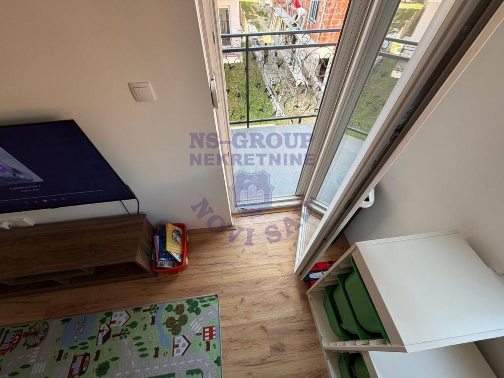 Slika 6 - Četvoroiposoban, 71m2, Adice Novi Sad, sa terasom