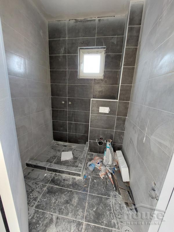 Slika 8 - Stan,NOVI SAD,ADICE,kv: 43.00, € 95000, ID: 1065287