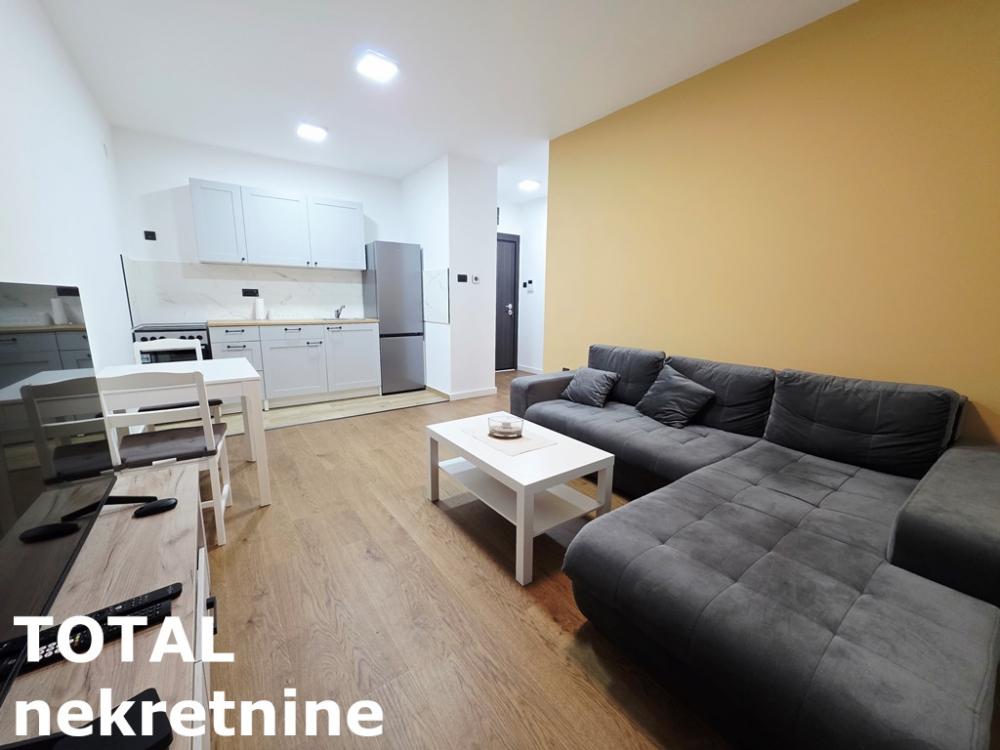 Slika 3 - Stan,NOVI SAD,PODBARA,kv: 38.00, € 133500, ID: 1102395