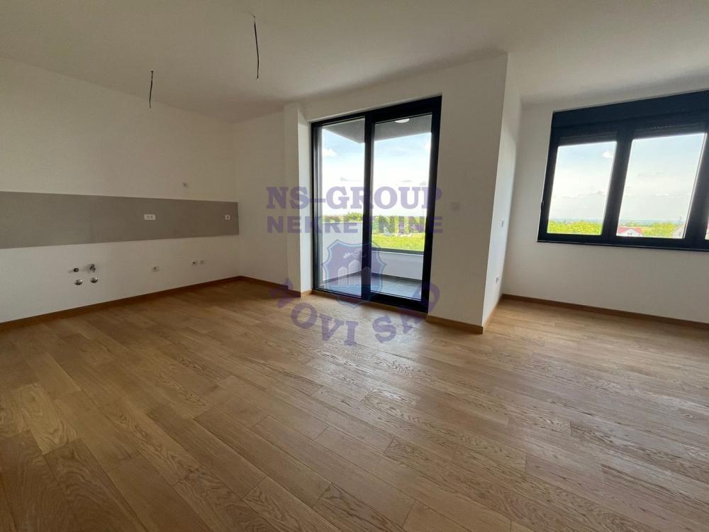 Slika 2 - Lux četvorosoban stan na Mišeluku! 