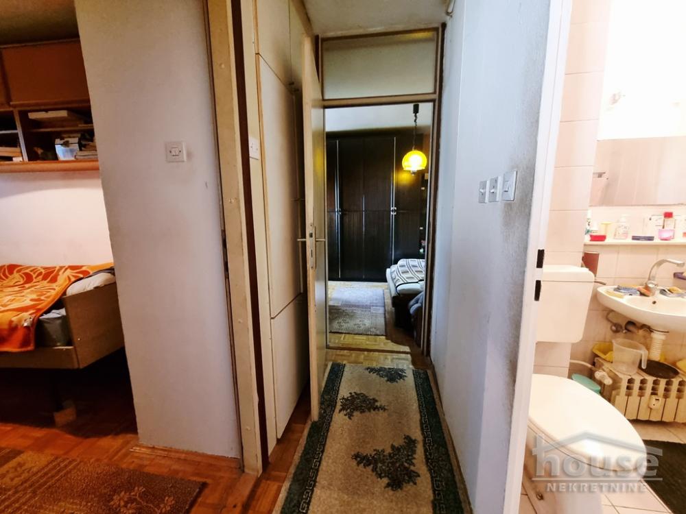 Slika 7 - Stan,PETROVARADIN,BLOK 8,kv: 77.00, € 135000, ID: 1062773