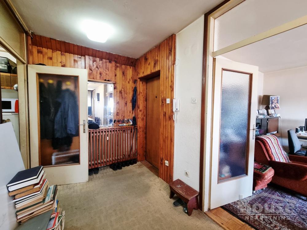 Slika 6 - Stan,PETROVARADIN,BLOK 8,kv: 77.00, € 135000, ID: 1062773