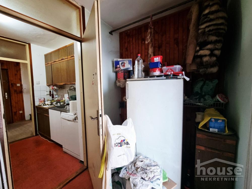 Slika 9 - Stan,PETROVARADIN,BLOK 8,kv: 77.00, € 135000, ID: 1062773