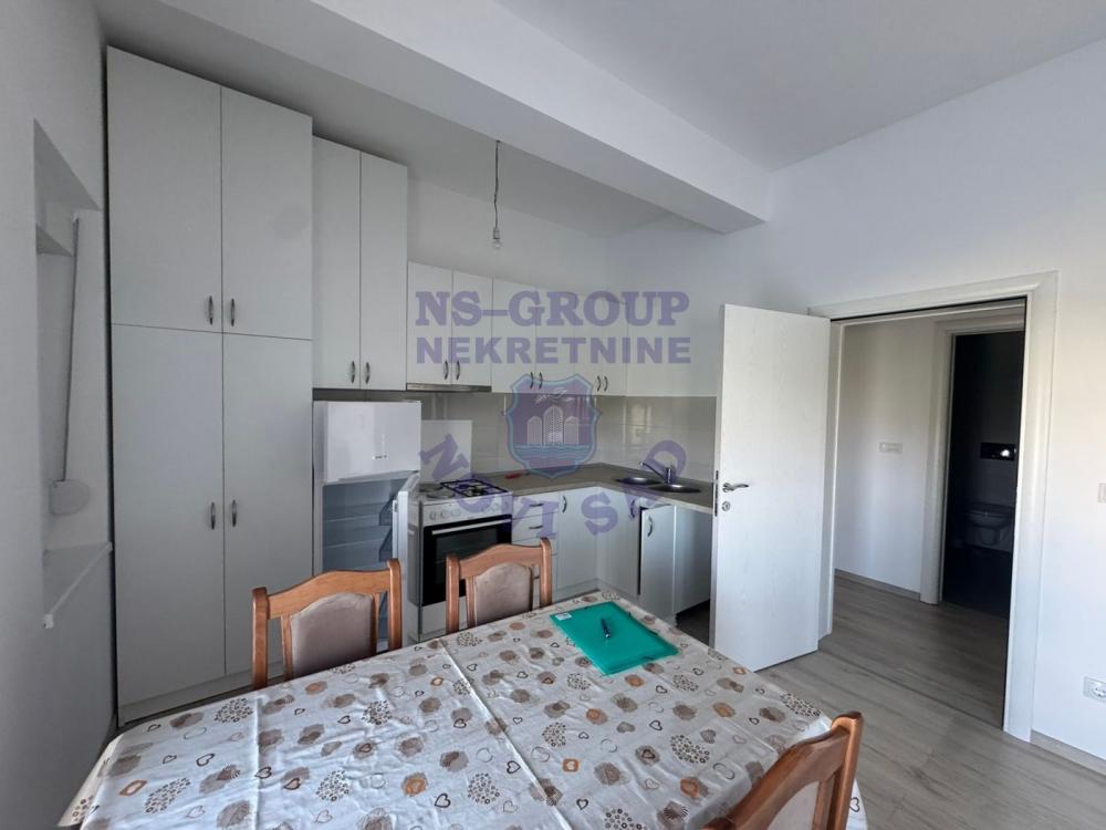 Slika 3 - Trosoban stan na Tatarskom Brdu 66m2