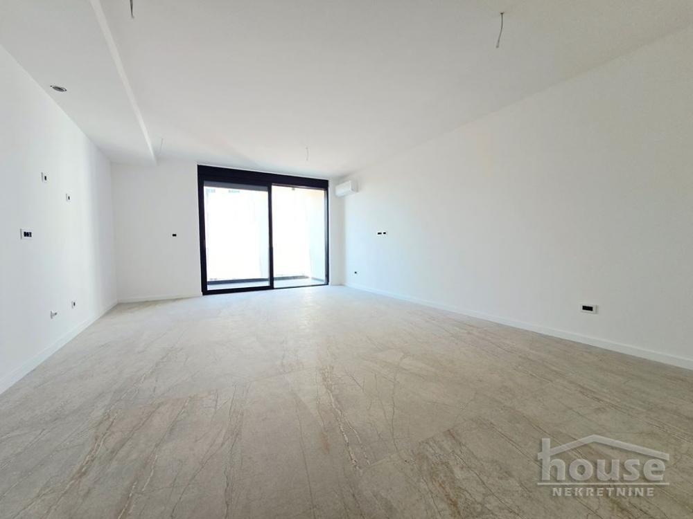 Glavna slika -Stan,NOVI SAD,CENTAR,kv: 107.00, € 529000, ID: 1065561