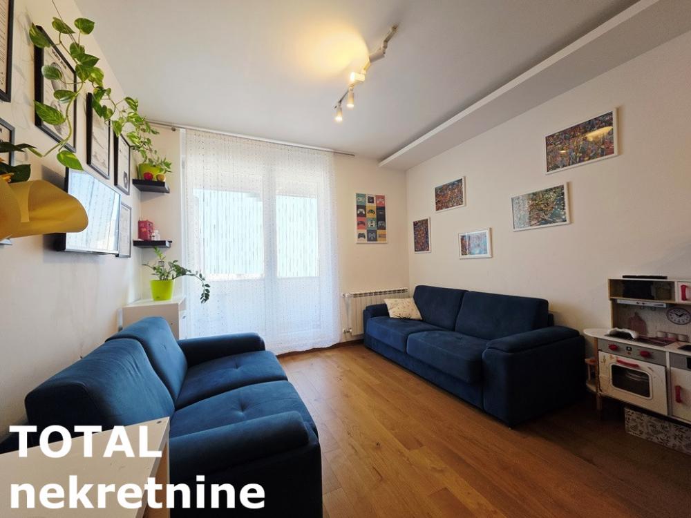 Slika 2 - Stan,NOVI SAD,BULEVAR EVROPE,kv: 65.00, € 190000, ID: 1102402