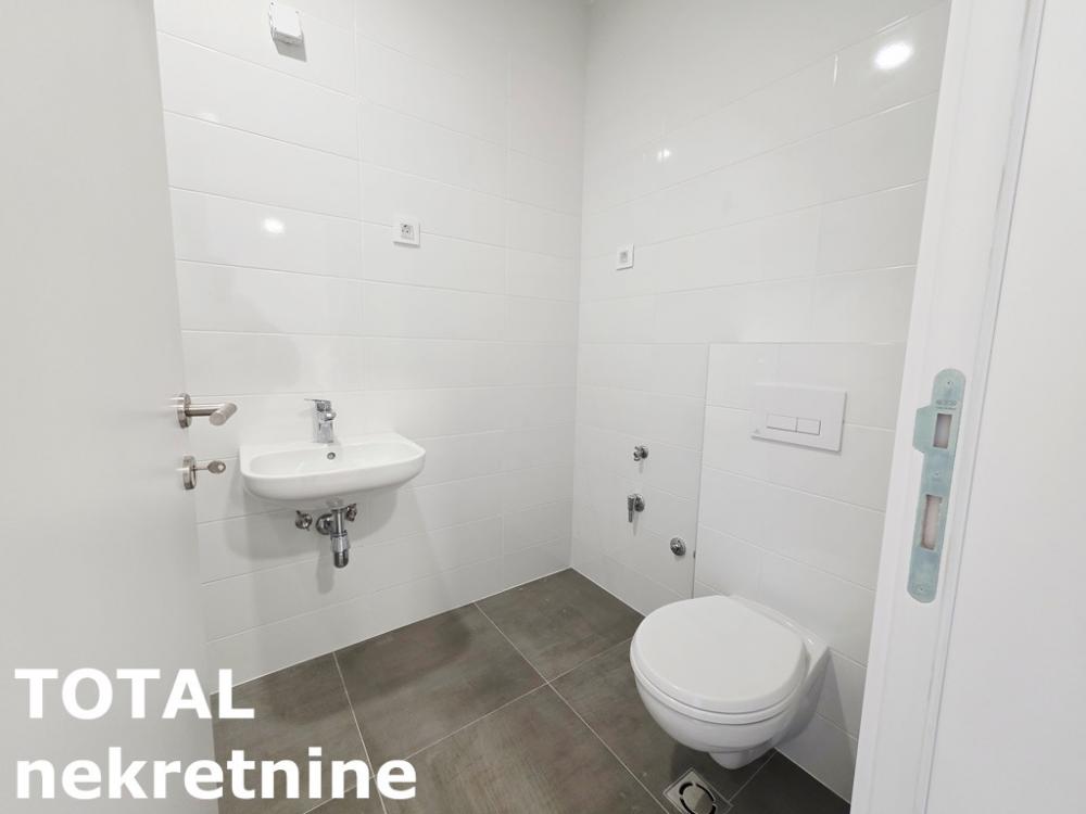 Slika 11 - Stan,NOVI SAD,NOVO NASELJE - ŠARENGRAD,kv: 55.00, € 154000, ID: 1101999