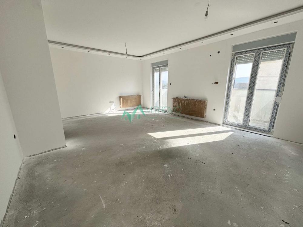 Slika 1 - PRODAJA ČETVOROSOBNOG STANA 103m2 U NOVOGRADNJI – VETERNIK 