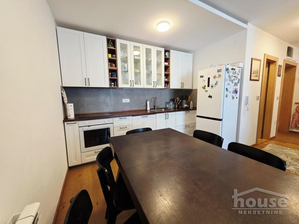 Slika 4 - Stan,NOVI SAD,BULEVAR EVROPE,kv: 65.00, € 190000, ID: 1065554