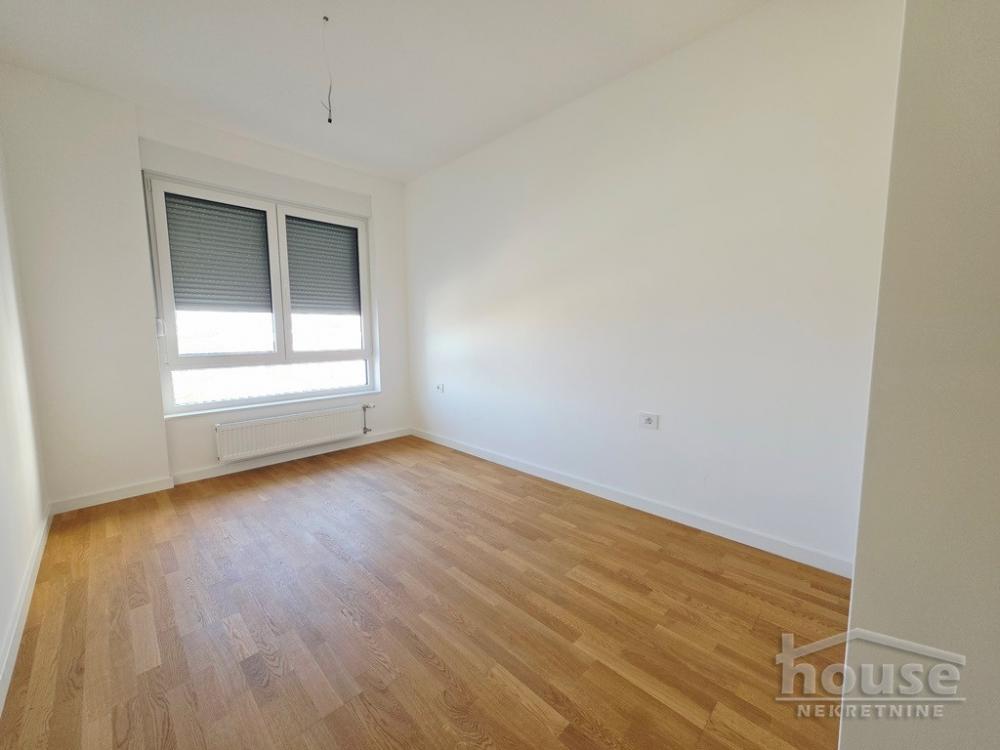 Slika 9 - Stan,NOVI SAD,NOVO NASELJE - ŠARENGRAD,kv: 55.00, € 154000, ID: 1065151