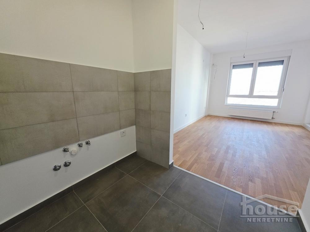 Slika 5 - Stan,NOVI SAD,NOVO NASELJE - ŠARENGRAD,kv: 55.00, € 154000, ID: 1065151