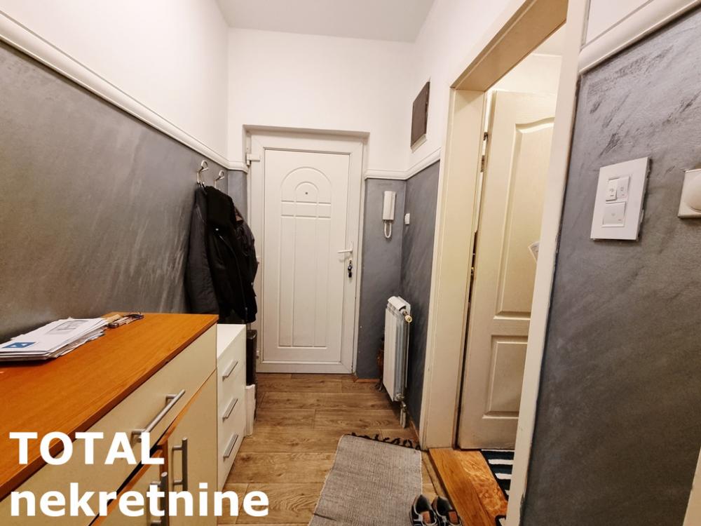 Slika 4 - Stan,NOVI SAD,SAJAM,kv: 24.00, € 82500, ID: 1102146