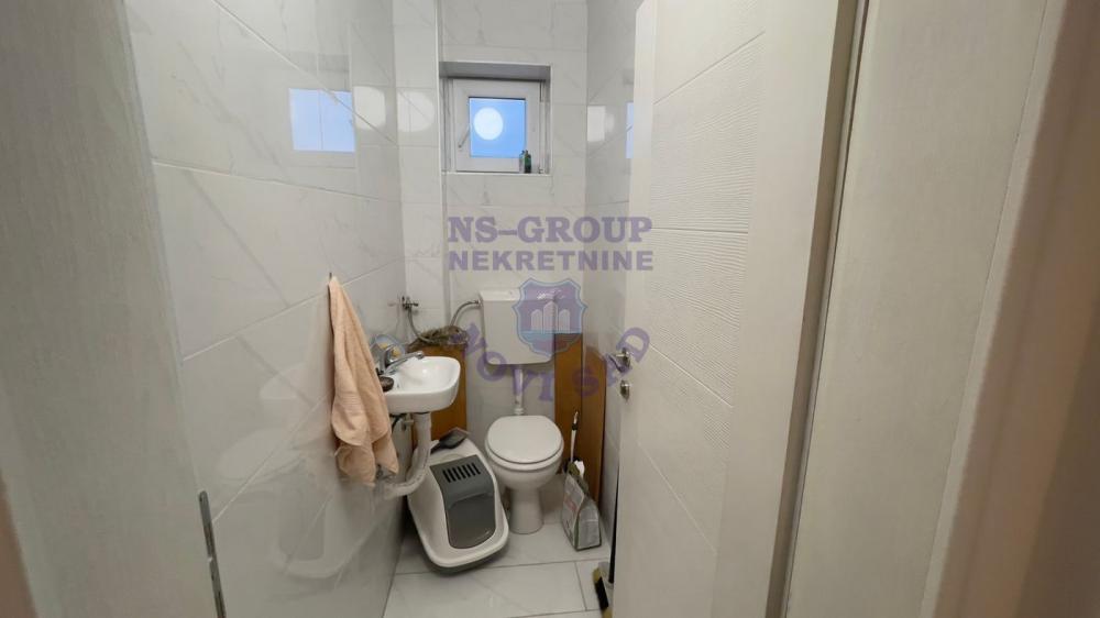 Slika 10 - Top namešten četvorosoban stan u Lipovom Gaju 