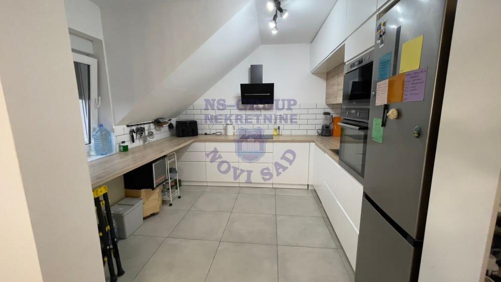 Slika 2 - Prelep, komplet namešten četvorosoban stan kod Lipovog Gaja