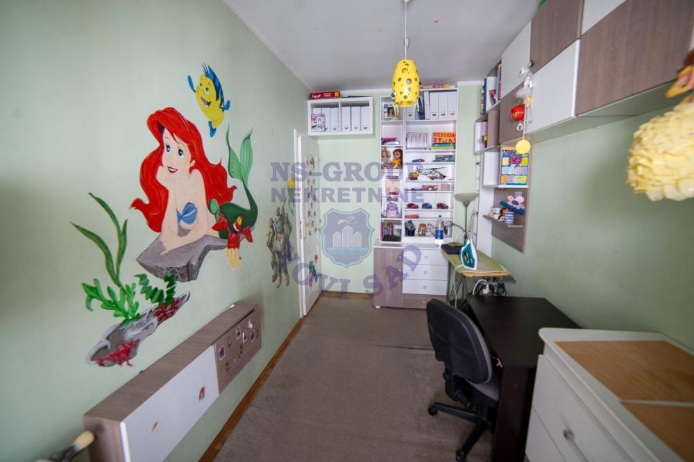 Slika 6 - Odlican trosoban stan na Bulevaru Evrope!