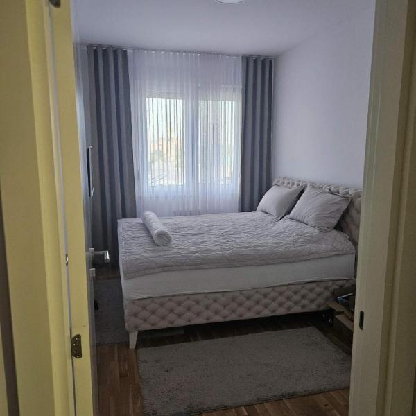 Slika 7 - Dvosoban 44m Rumenački put SQUARE GRADNJA uknjizen namesten