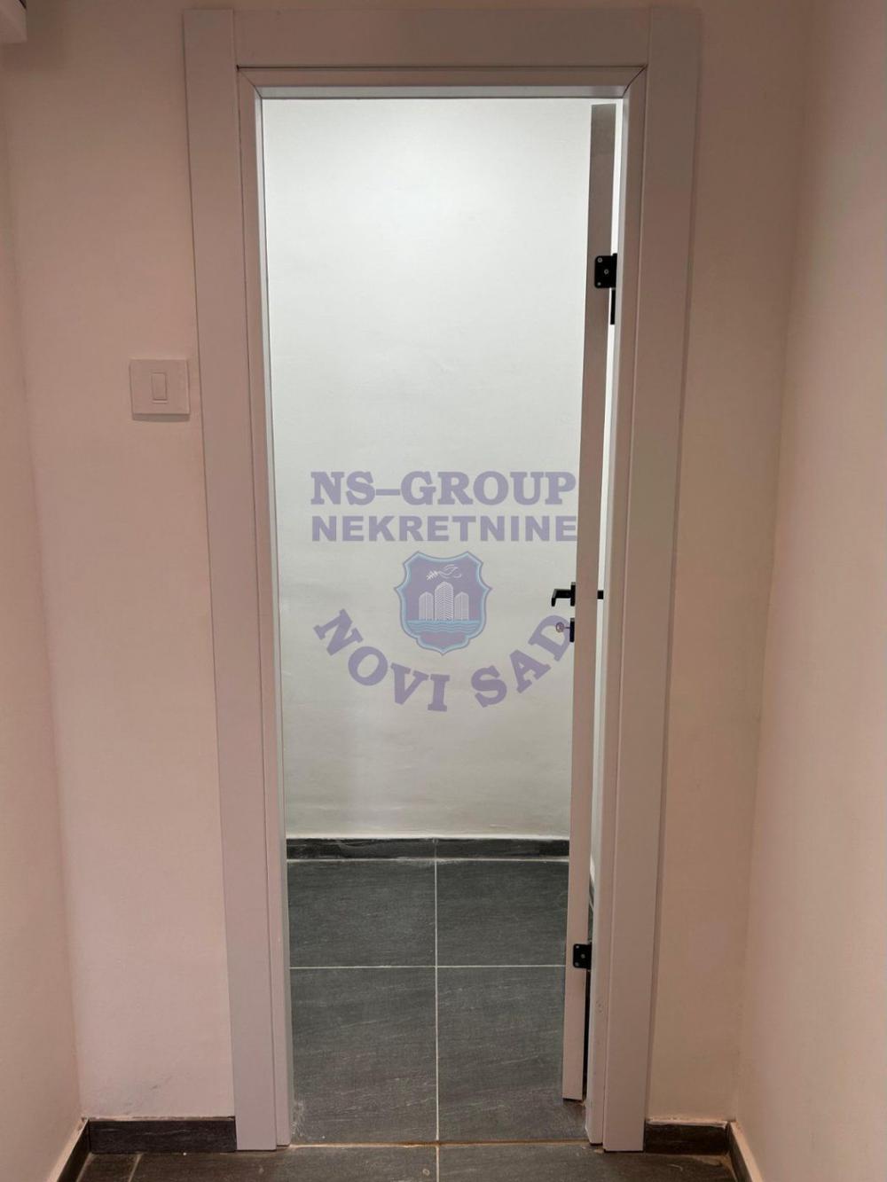 Slika 8 - Kompletno renoviran stan na Limanu - 85m2 !