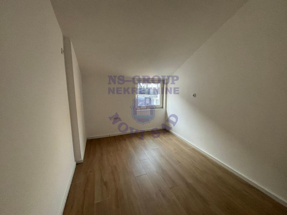 Slika 5 - Troiposoban stan na Adicama