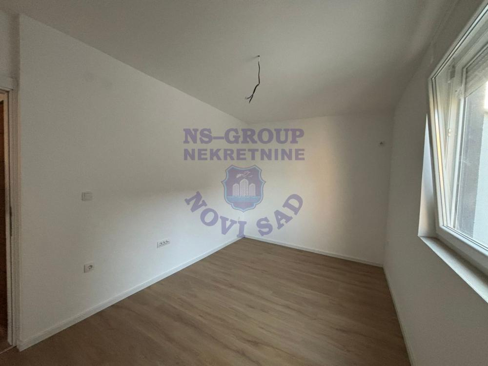 Slika 7 - Troiposoban stan na Adicama