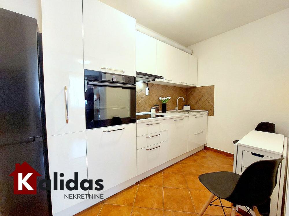 Slika 5 - Stan,NOVI SAD,BULEVAR,kv: 41, € 164800, ID: 1008652