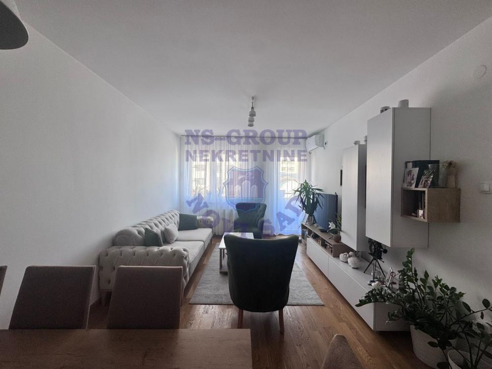 Slika 1 - Trosoban stan sa parking mestom