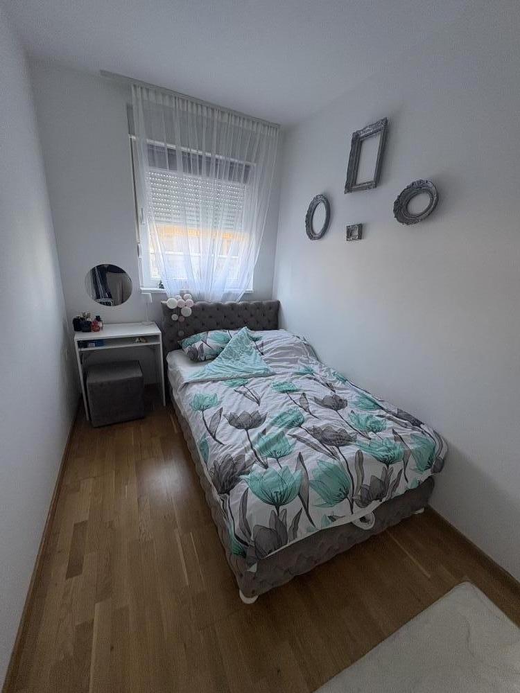 Slika 1 - Uknjižen namešten stan blizu Bul Patrijarha Pavla