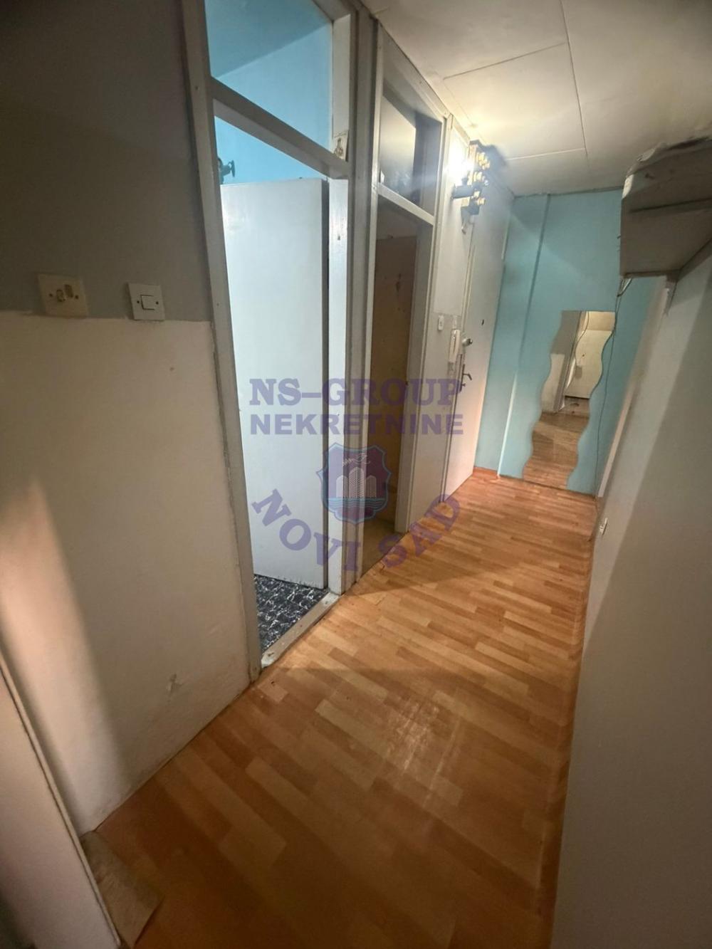 Slika 2 - Odlican jednosoban na Limanu 2!