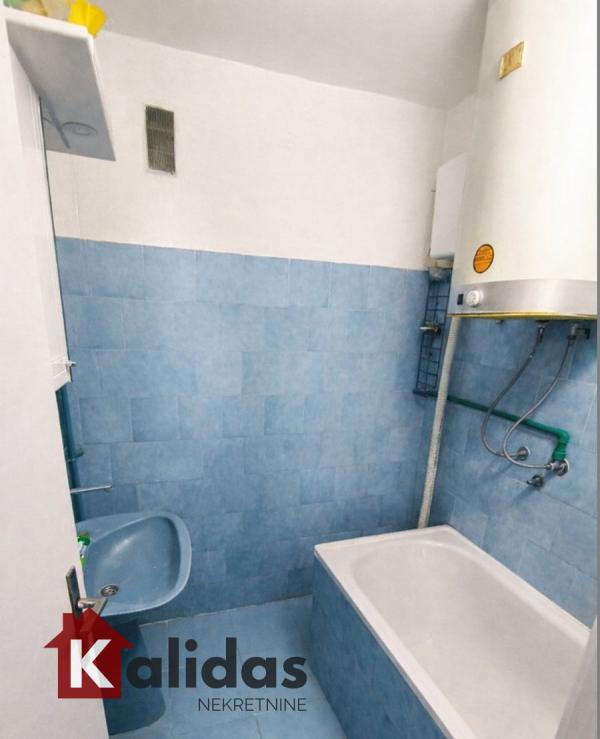 Slika 2 - Stan,NOVI SAD,SATELIT,kv: 31, € 72000, ID: 1008653