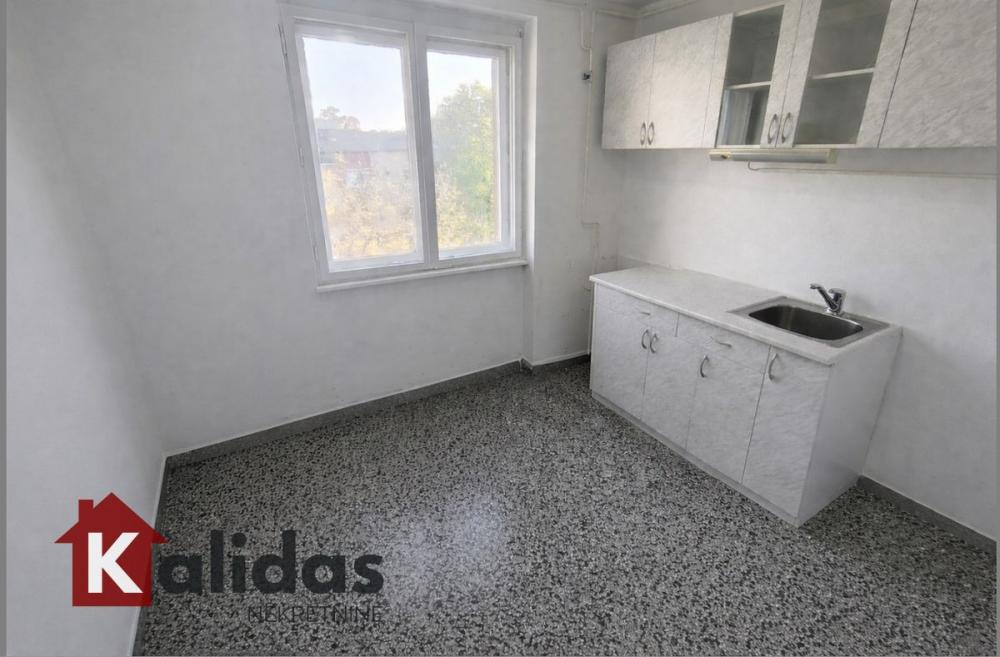 Slika 1 - Stan,NOVI SAD,SATELIT,kv: 31, € 72000, ID: 1008653