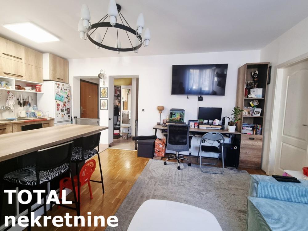 Slika 4 - Stan,NOVI SAD,NOVO NASELJE - ŠARENGRAD,kv: 44.00, € 125000, ID: 1102401