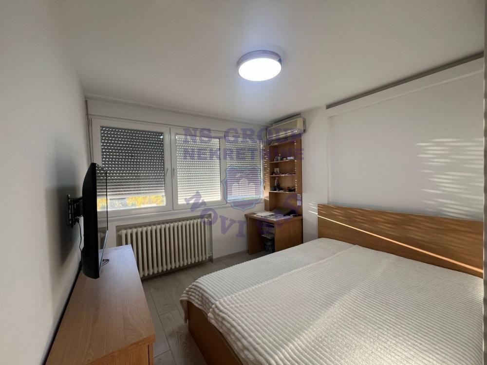 Slika 5 - Odličan četvorosoban stan na Bulevaru