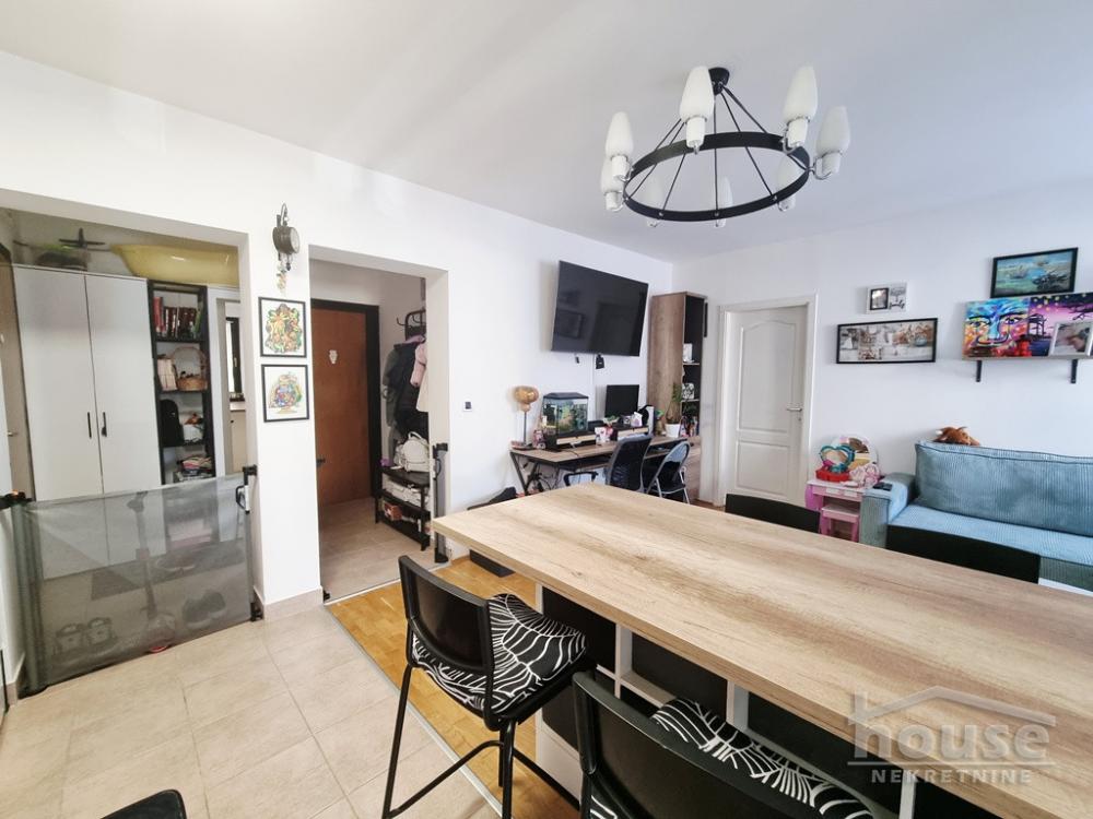 Slika 8 - Stan,NOVI SAD,NOVO NASELJE - ŠARENGRAD,kv: 44.00, € 125000, ID: 1065553