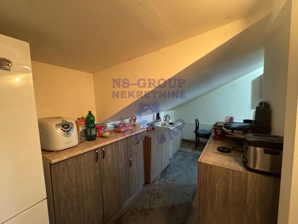 Slika 4 - Dvoiposoban, 60m2, Bulevar patrijarha Pavla (Somborski bulevar) Novi Sad