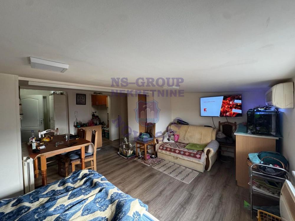 Glavna slika -Dvoiposoban, 60m2, Bulevar patrijarha Pavla (Somborski bulevar) Novi Sad