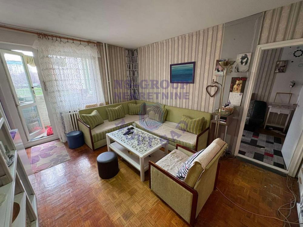 Glavna slika -Dvoiposoban, 59m2, Bulevar oslobođenja Novi Sad, sa terasom, ima lift