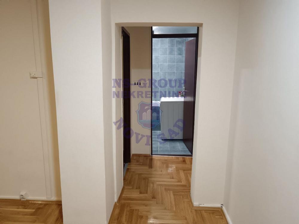 Slika 4 - Š:566009 Jednosoban stan na Novoj Detelinari!