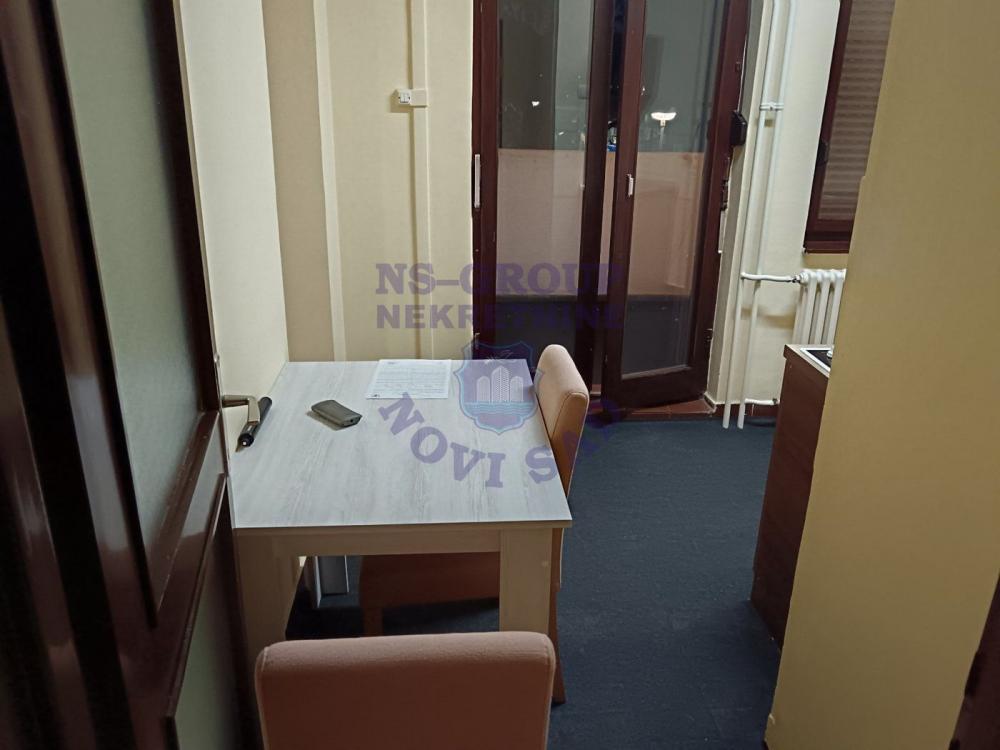 Slika 3 - Š:566009 Jednosoban stan na Novoj Detelinari!