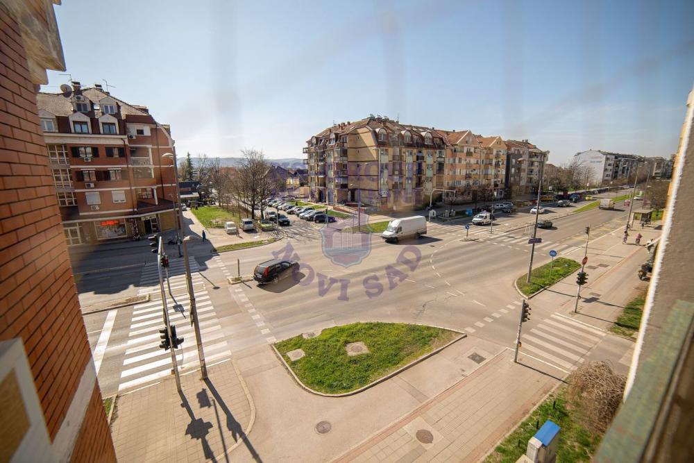 Slika 1 - SAMO KOD NAS! 86 m² PORODIČAN