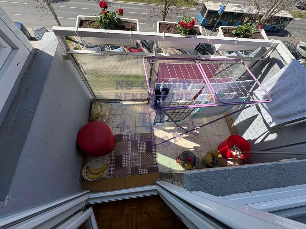 Slika 6 - Dvosoban stan na Bulevaru oslobodjnja!