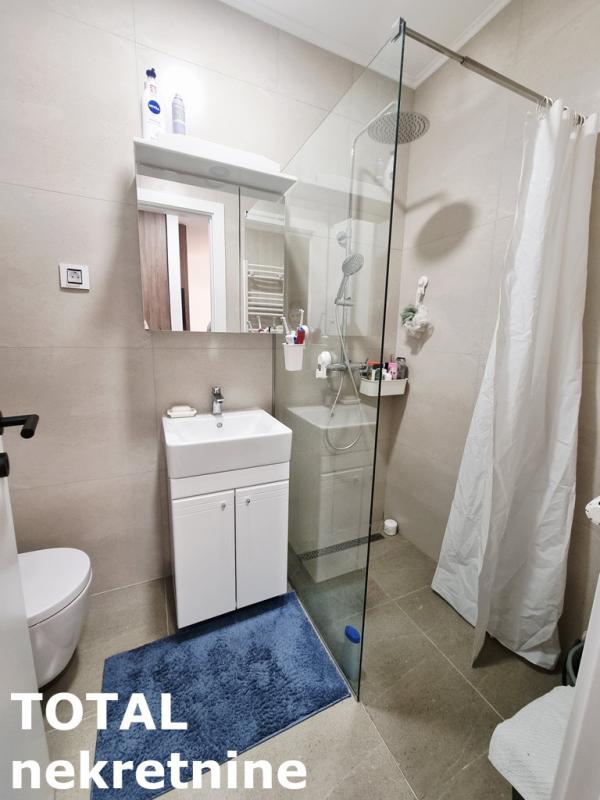 Slika 10 - Stan,NOVI SAD,TELEP,kv: 42.00, € 132800, ID: 1102391