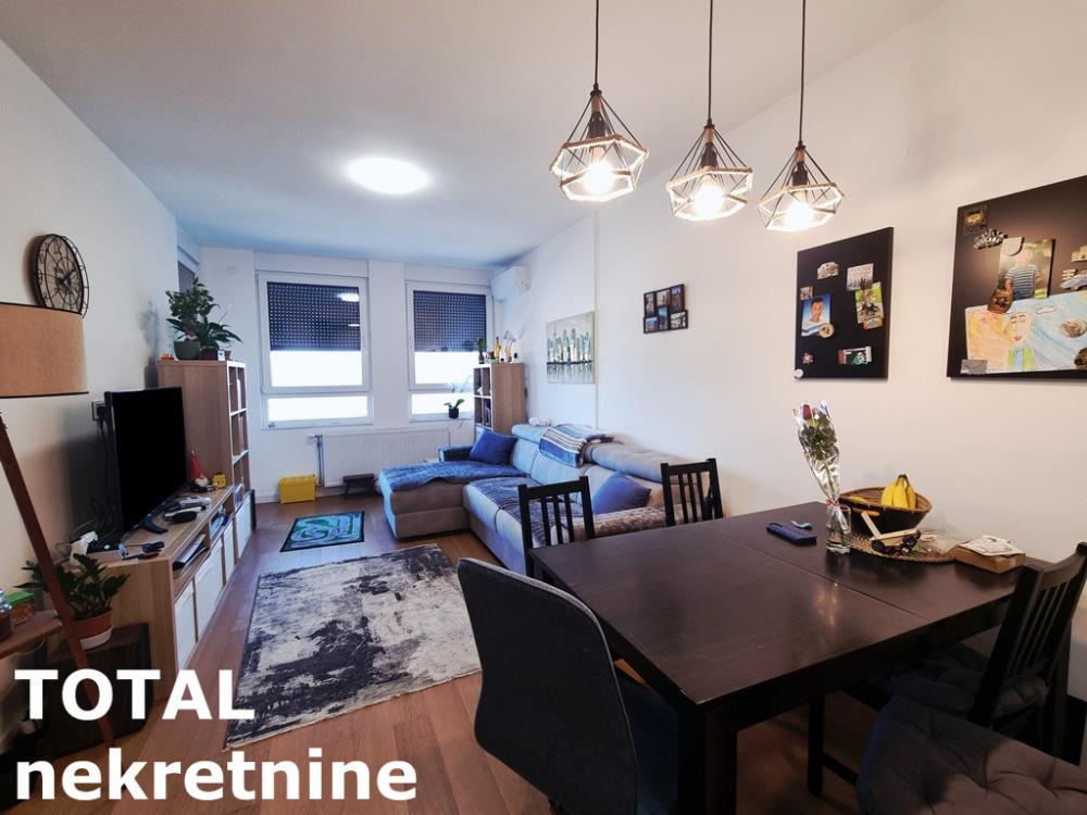 Slika 3 - Stan,NOVI SAD,TELEP,kv: 42.00, € 132800, ID: 1102391