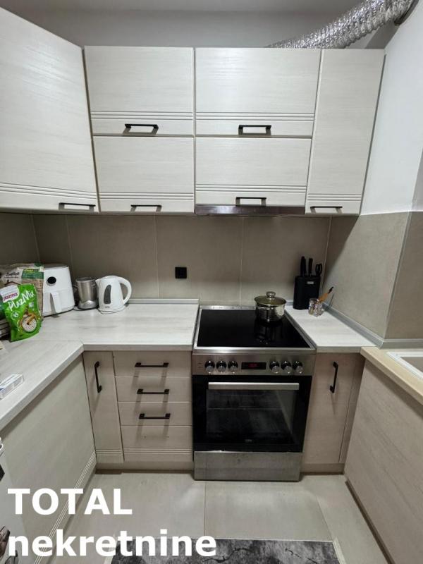 Slika 5 - Stan,NOVI SAD,NOVA DETELINARA,kv: 80.00, € 180000, ID: 1102318