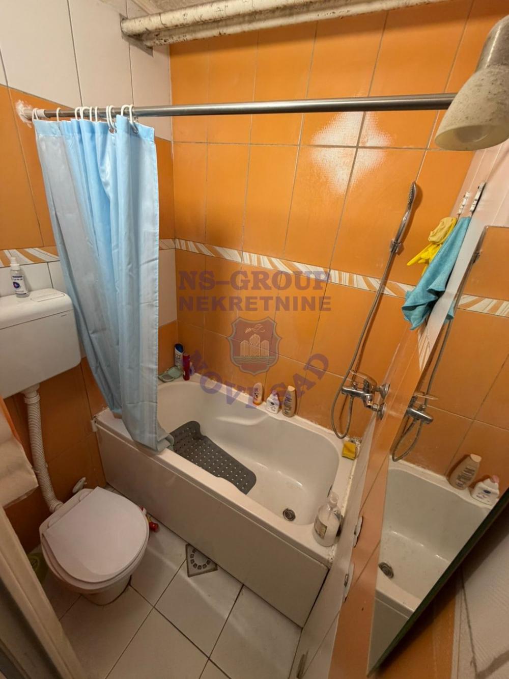 Slika 8 - Dvoiposoban stan u samom centru grada U ULICI ILIJE VUČETIĆA