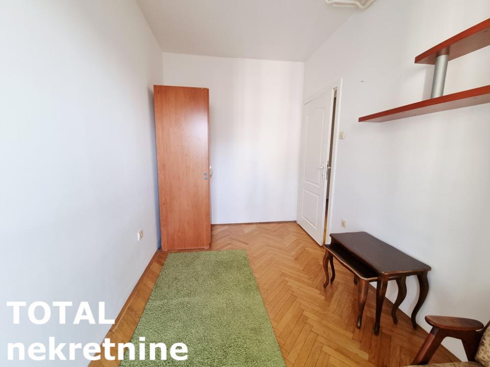Slika 11 - Stan,NOVI SAD,CENTAR,kv: 100.00, € 390000, ID: 1102154