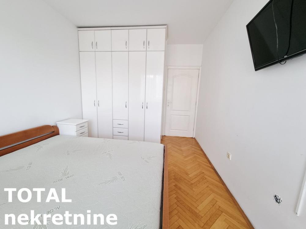 Slika 9 - Stan,NOVI SAD,CENTAR,kv: 100.00, € 390000, ID: 1102154