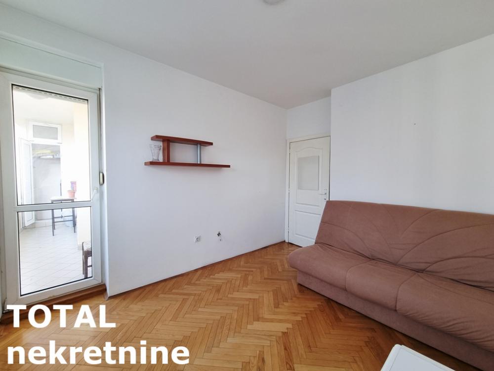 Slika 7 - Stan,NOVI SAD,CENTAR,kv: 100.00, € 390000, ID: 1102154